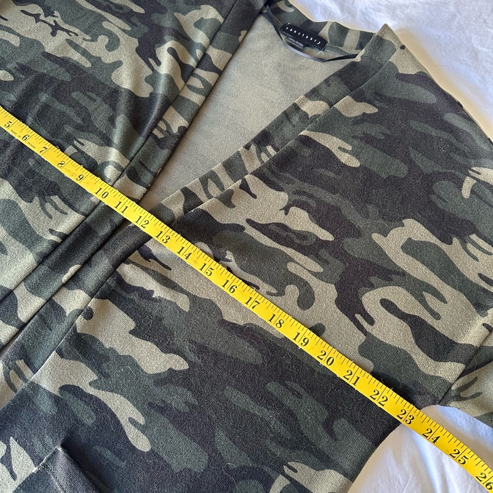 Sanctuary open front camo knit cardigan, size large - Picture 7 of 11